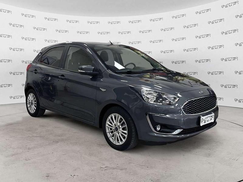 Grigio Usata 2019 Ford Ka Ultimate Due volumi | 9900 € (Buon prezzo) - Immagine 1/4