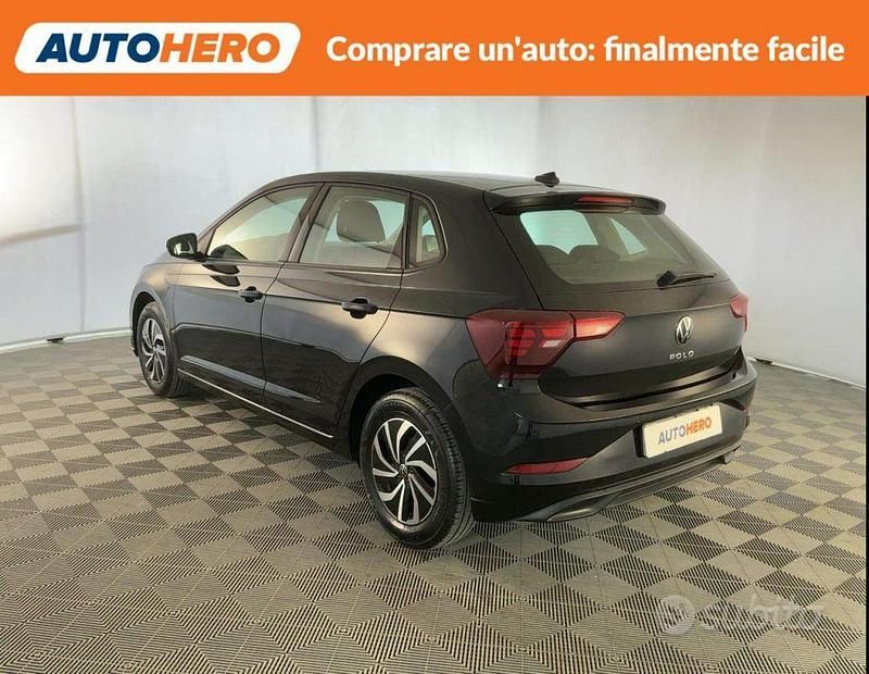 Usata VW Polo Life 95 CV (69 kW) 2023 Nero Utilitaria