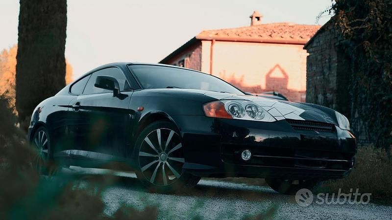 Usata Hyundai Coupé 105 CV (77 kW) 2002 Nero Coupé