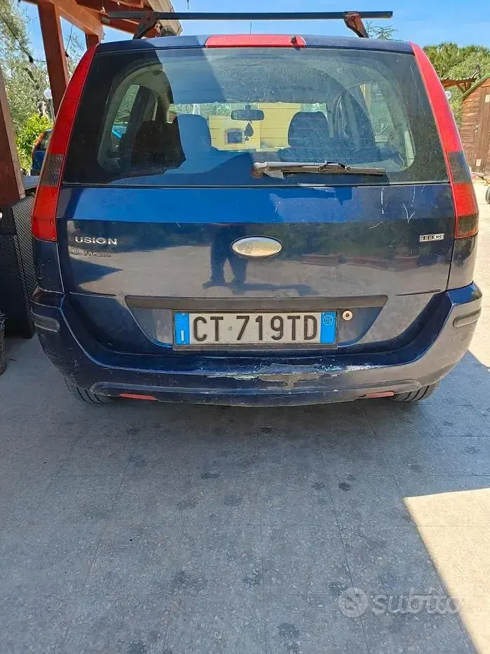 Usata Ford Fusion 68 CV (50 kW) 2002 Blu Utilitaria