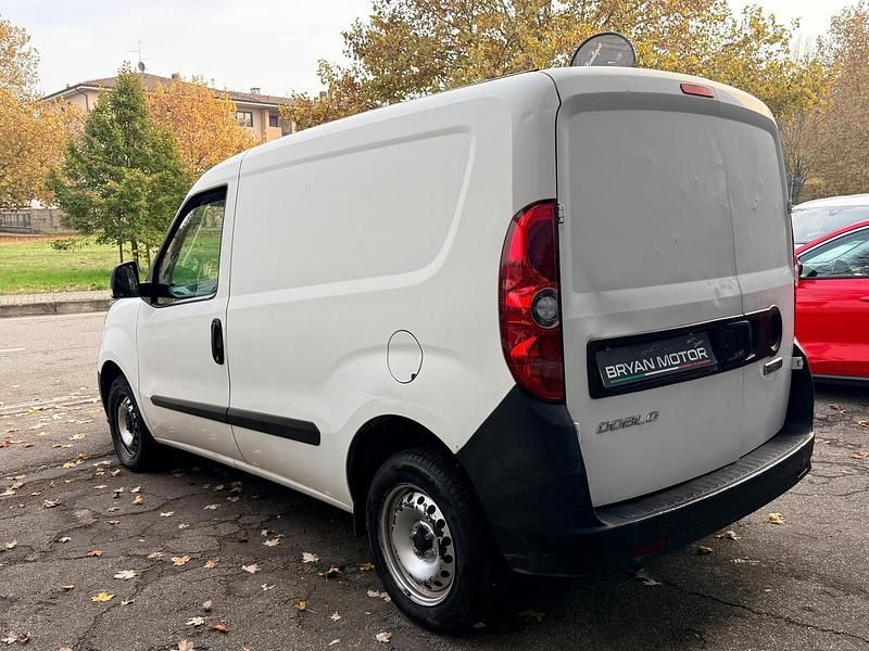 Usata Fiat Doblò Business 95 CV (69 kW) 2020 Bianco