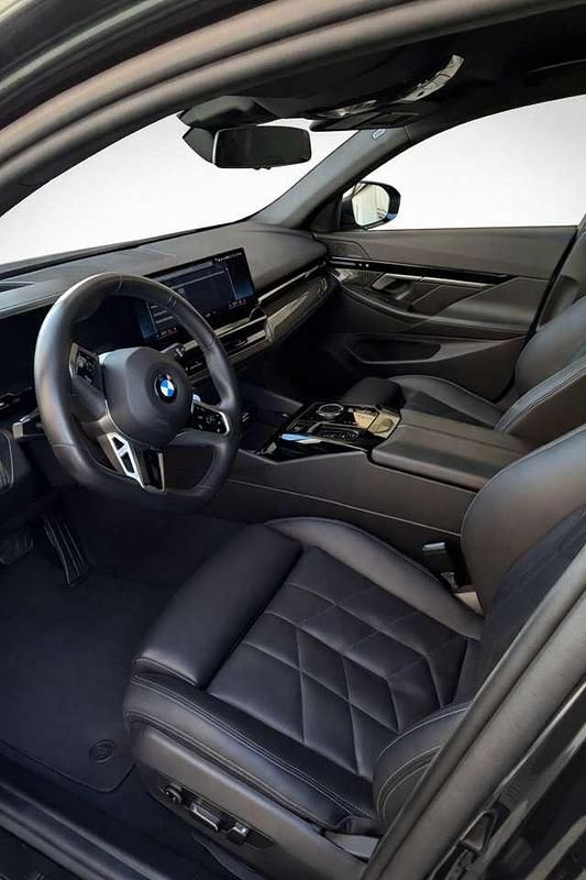 Usata BMW 540 M Sport 303 CV (222 kW) 2024 Nero Station wagon