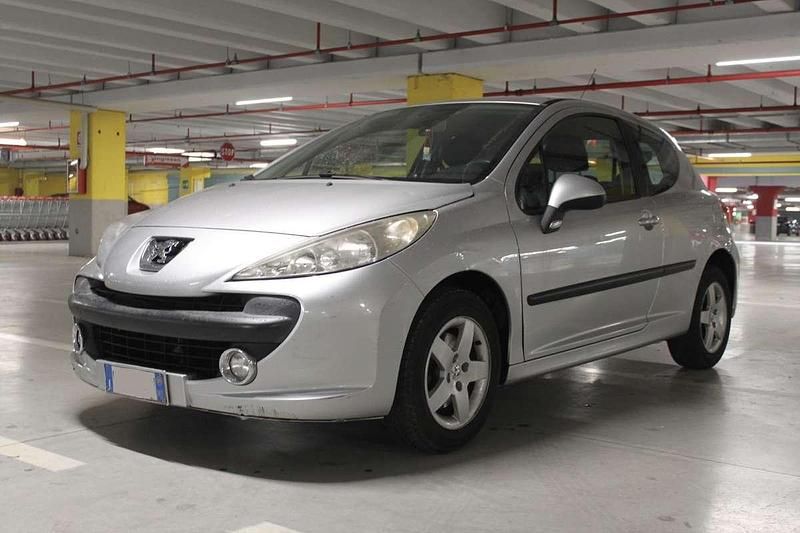 Usata Peugeot 207 95 CV (69 kW) 2009 Berlina