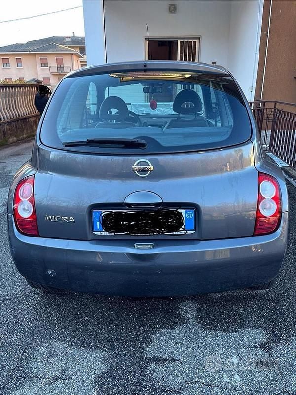 Usata Nissan Micra 2003 Grigio Utilitaria