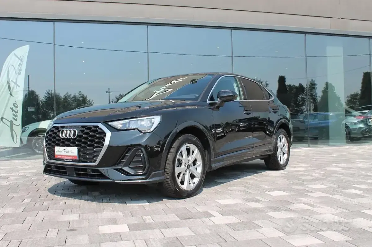 Usata Audi Q3 Sportback Advanced 150 CV (110 kW) 2022 Nero SUV