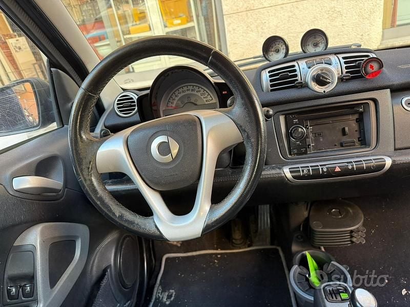 Usata Smart ForTwo Coupé 71 CV (52 kW) 2011 Nero Coupé