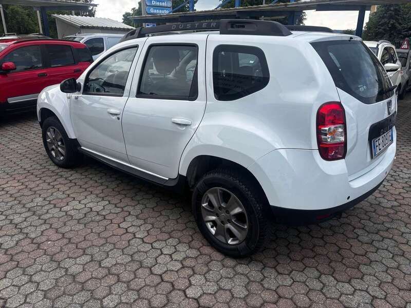Usata Dacia Duster Black Shadow 114 CV (83 kW) 2017 Other SUV