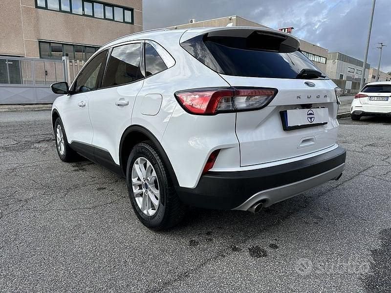 Usata Ford Kuga Titanium X 120 CV (88 kW) 2023 Bianco SUV