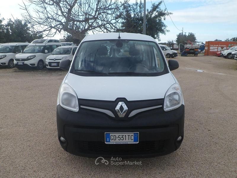 Usata Renault Kangoo 95 CV (69 kW) 2021 Bianco Monovolume