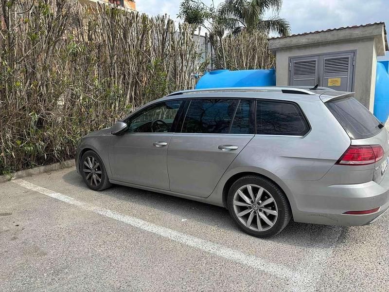 Usata VW Golf VII Executive 116 CV (85 kW) 2020 Argento Station wagon