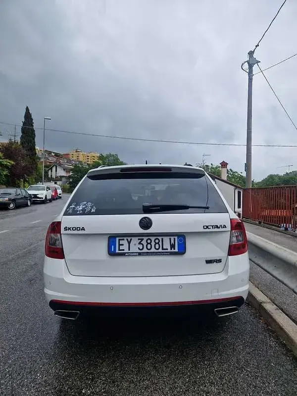 Usata Skoda Octavia RS 184 CV (135 kW) 2015 Bianco Station wagon