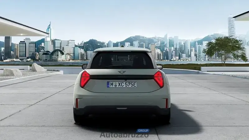 Nuova Mini Cooper 135 kW (184 CV) 2026 Utilitaria