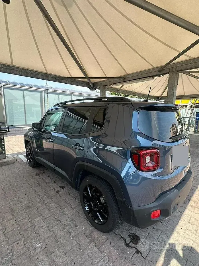 Usata Jeep Renegade 130 CV (95 kW) 2021 Bluazzurro SUV
