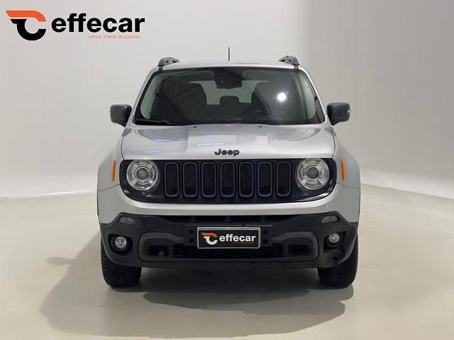 Usata Jeep Renegade Trailhawk 170 CV (125 kW) 2015 Argento SUV