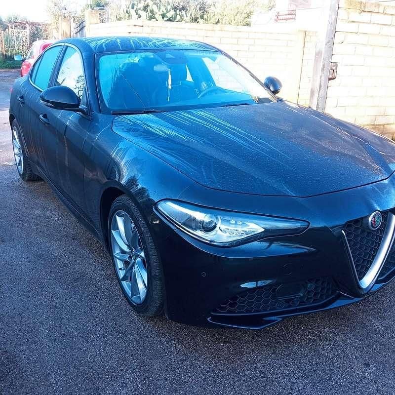 Usata Alfa Romeo Giulia 160 CV (117 kW) 2019 Berlina