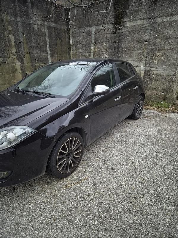 Usata Fiat Bravo 120 CV (88 kW) 2012 Utilitaria