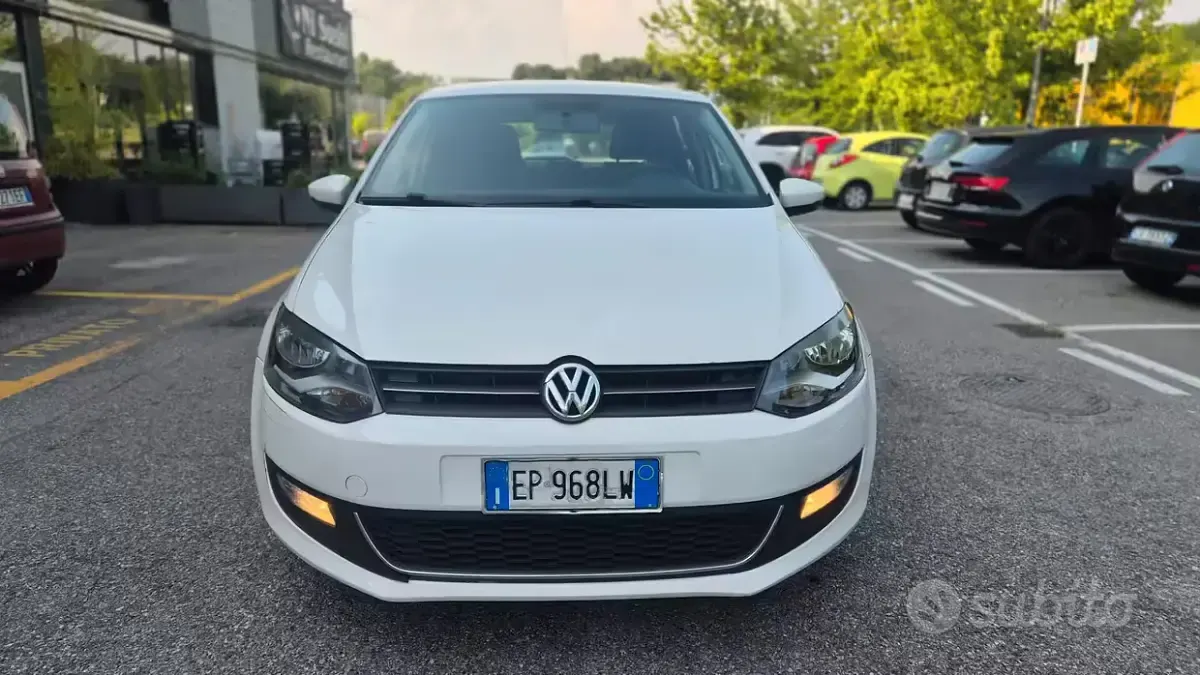 Usata VW Polo Comfortline 86 CV (63 kW) 2013 Bianco Utilitaria