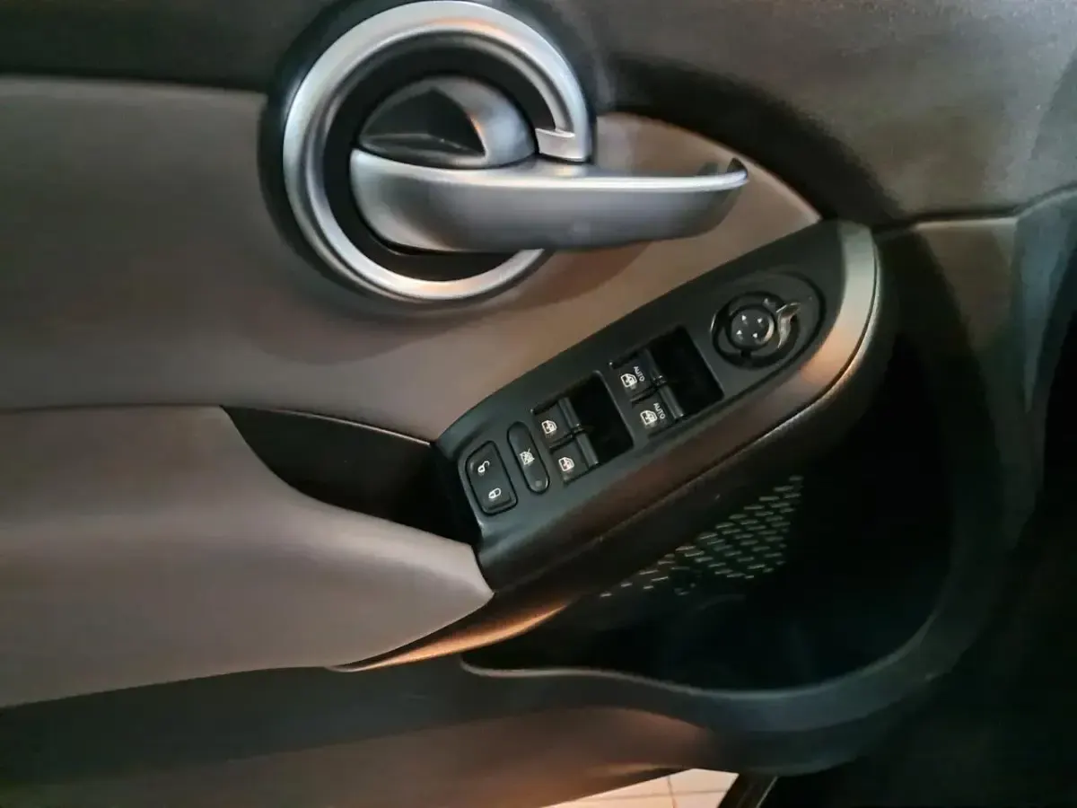 Gebraucht Fiat 500X Lounge 95 PS (69 kW) 2016 Schwarz SUV