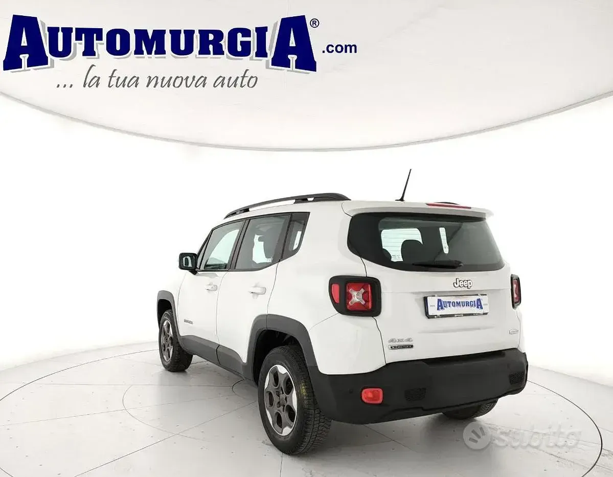 Usata Jeep Renegade Longitude 140 CV (102 kW) 2015 Bianco SUV