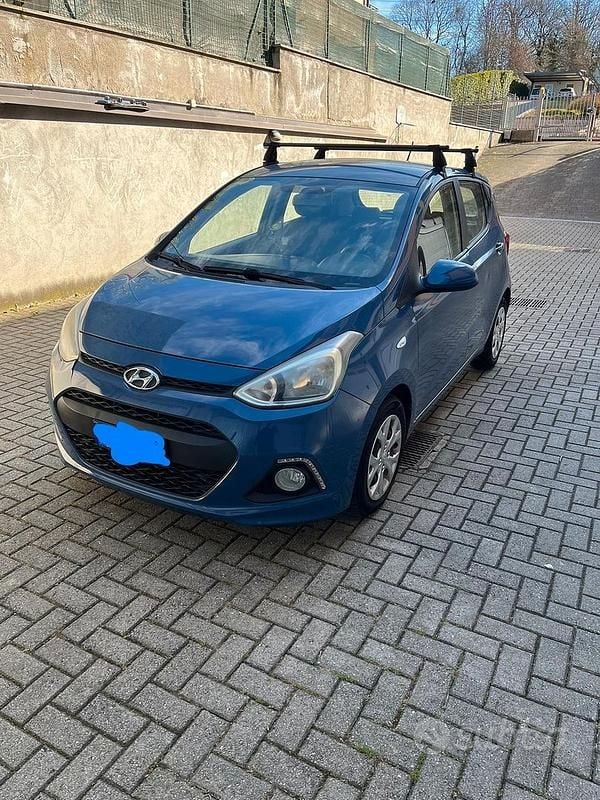 Usata Hyundai i10 67 CV (49 kW) 2014 Blu Utilitaria