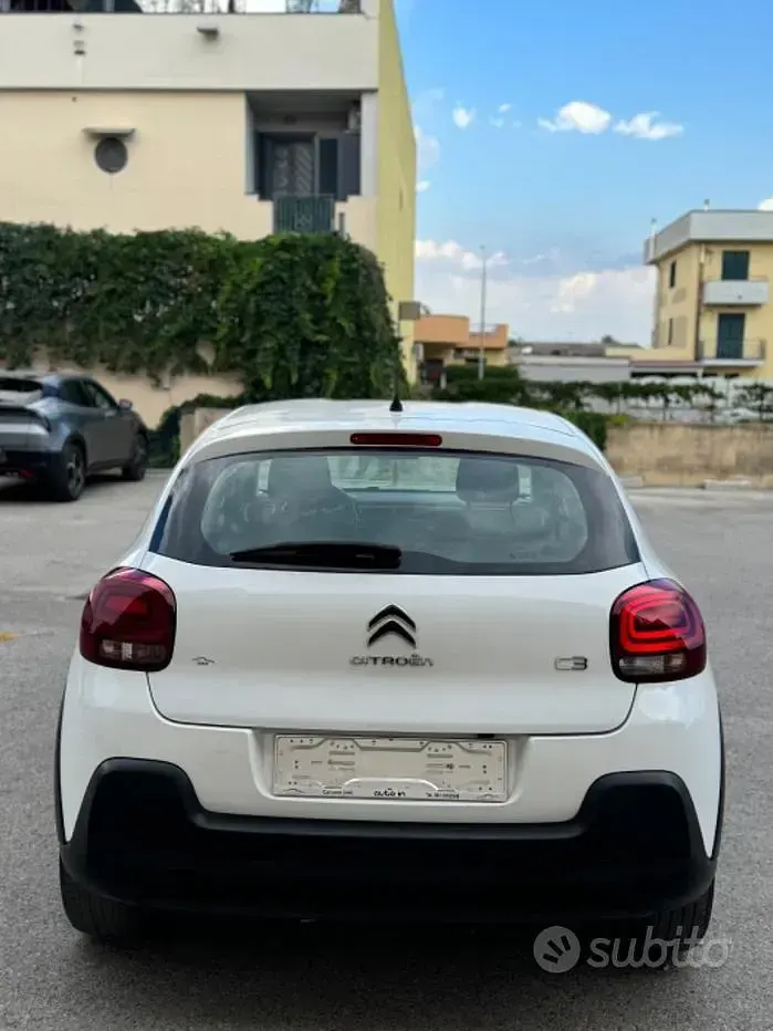 Usata Citroën C3 Shine 82 CV (60 kW) 2018 Bianco Utilitaria