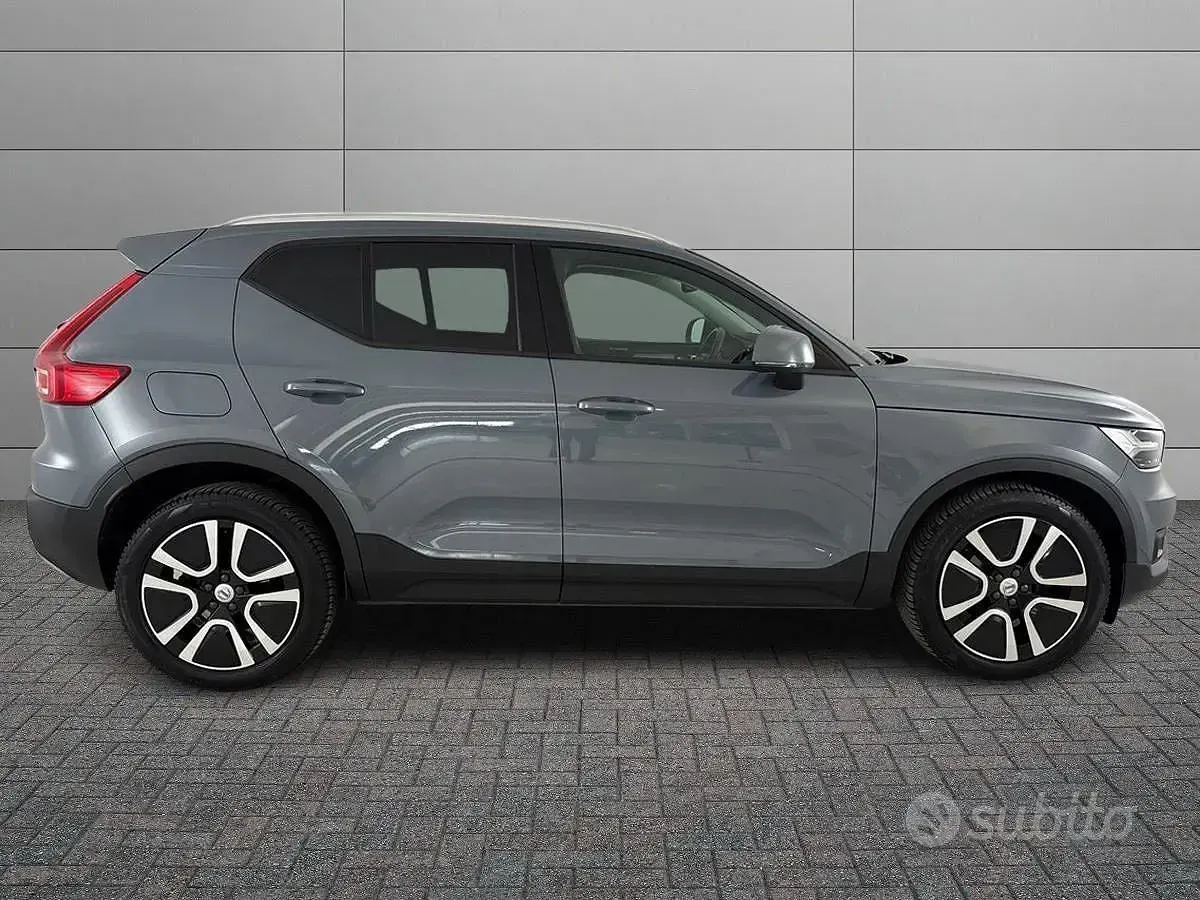 Usata Volvo XC40 Inscription 150 CV (110 kW) 2019 Grigio SUV