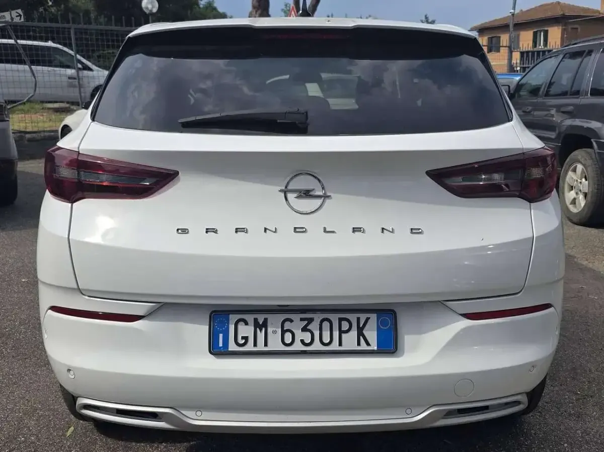 Usata Opel Grandland X GS Line 131 CV (96 kW) 2023 Bianco SUV