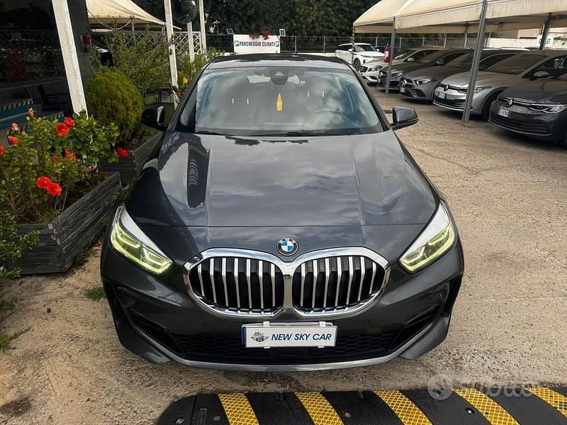 Usata BMW 118 M Sport 150 CV (110 kW) 2021 Grigio Utilitaria