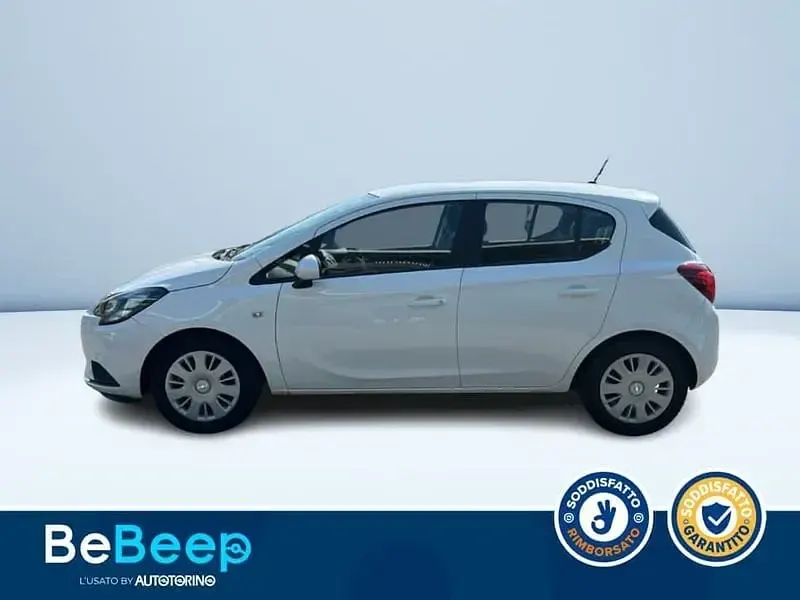 Usata Opel Corsa Cosmo 70 CV (51 kW) 2015 Bianco pastello Utilitaria