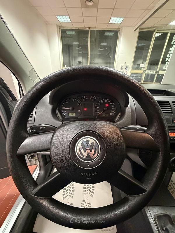 Usata VW Polo 75 CV (55 kW) 2003 Argento Berlina