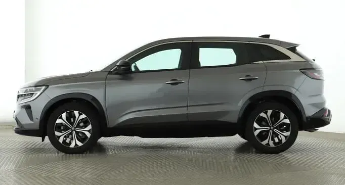 Käytetty Renault Austral Evolution 160 HP (117 kW) 2025 Vihreä Katumaasturi