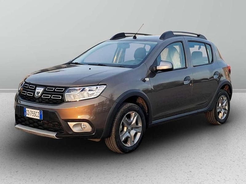 Marrone Usata 2021 Dacia Sandero Acces Tre volumi | 10.800 € (Buon prezzo) - Immagine 1/4