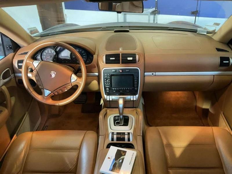 Usata Porsche Cayenne 250 CV (183 kW) 2004 Blu/azzurro SUV