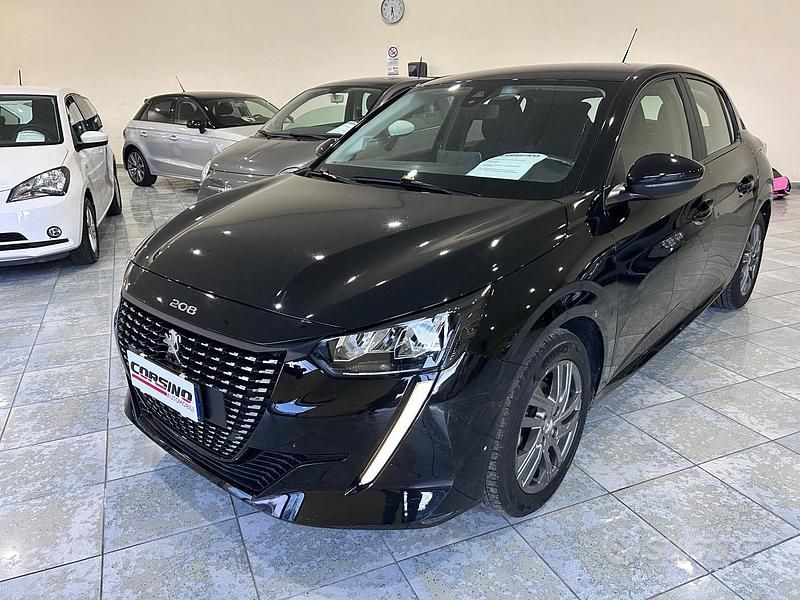 Usata Peugeot 208 Active 75 CV (55 kW) 2021 Nero Utilitaria