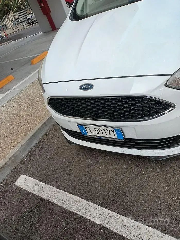 Usata Ford C-MAX 95 CV (69 kW) 2017 Bianco Monovolume