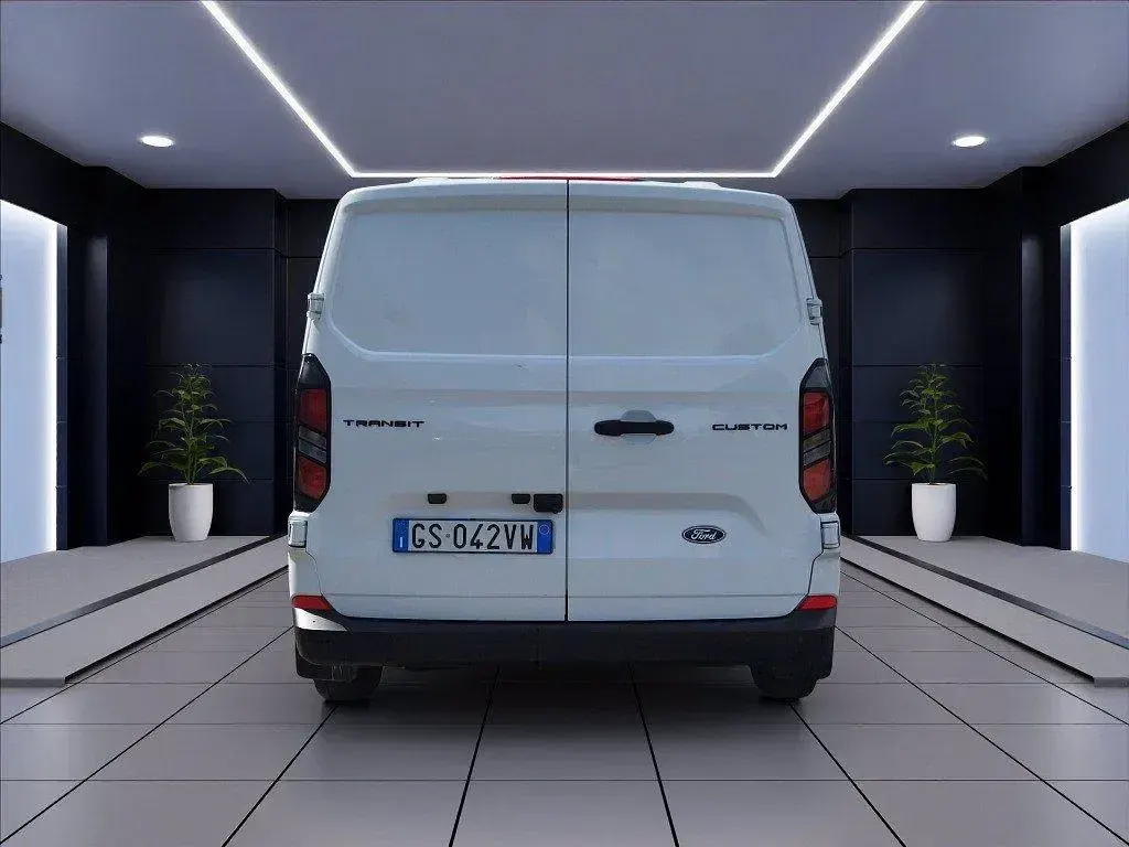 Usata Ford Transit Custom Trend 136 CV (100 kW) 2024 Bianco Berlina