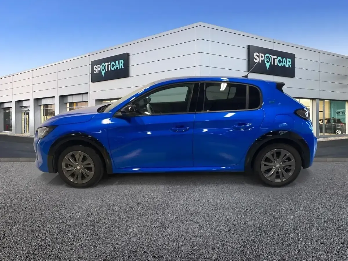 Usata Peugeot e-208 Allure 100 kW (136 CV) 2022 Blu Utilitaria