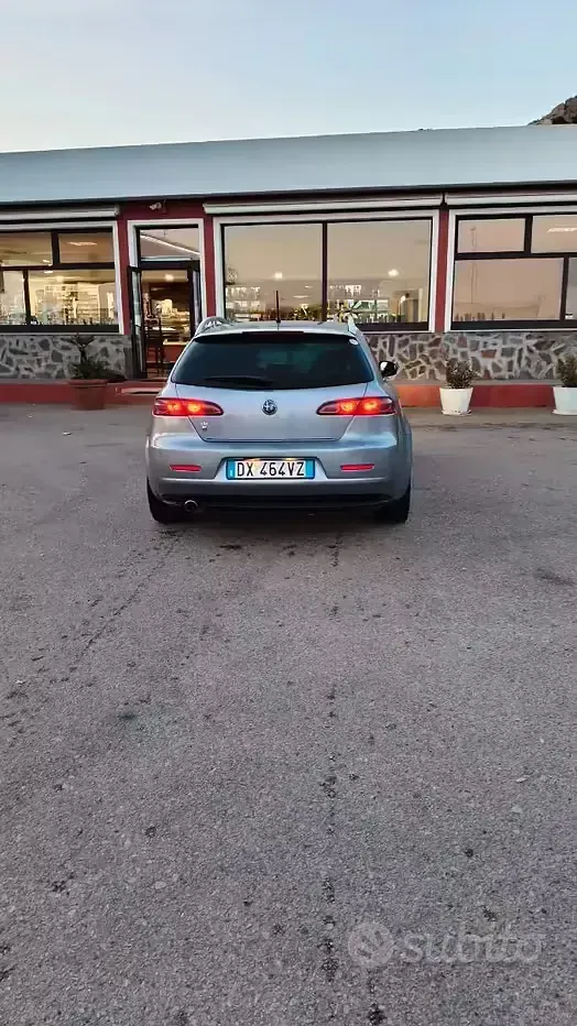 Usata Alfa Romeo 159 Ti 150 CV (110 kW) 2009 Station wagon