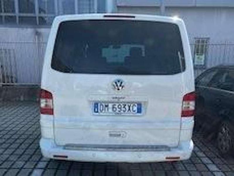 Usata VW Multivan Highline 174 CV (127 kW) 2007 Bianco Monovolume