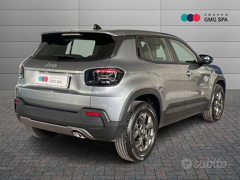 Usata Jeep Avenger Longitude 101 CV (74 kW) 2025 Grigio SUV