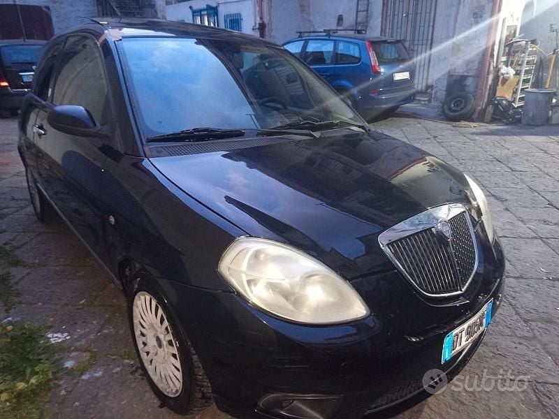 Usata Lancia Ypsilon 2009 Nero Utilitaria