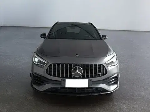 Usata Mercedes GLA45 AMG AMG 421 CV (309 kW) 2022 Grigio SUV