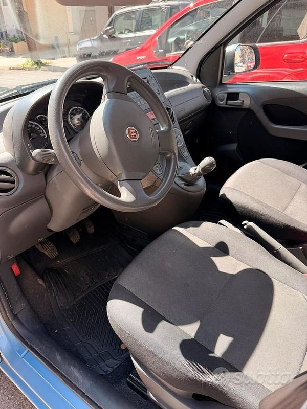 Usata Fiat Panda Emotion 60 CV (44 kW) 2010 Utilitaria