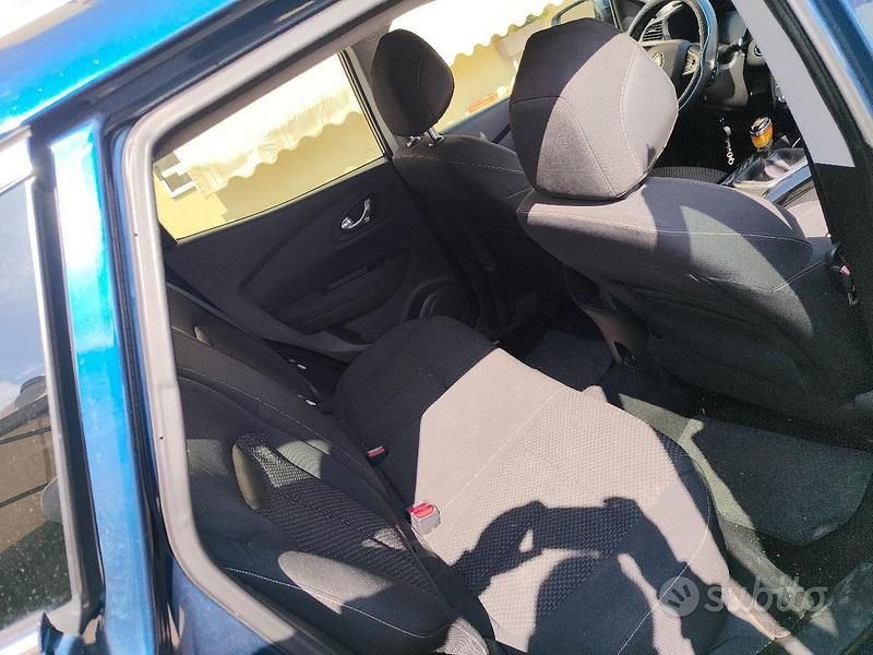 Usata Renault Kadjar 115 CV (84 kW) 2016 Blu SUV