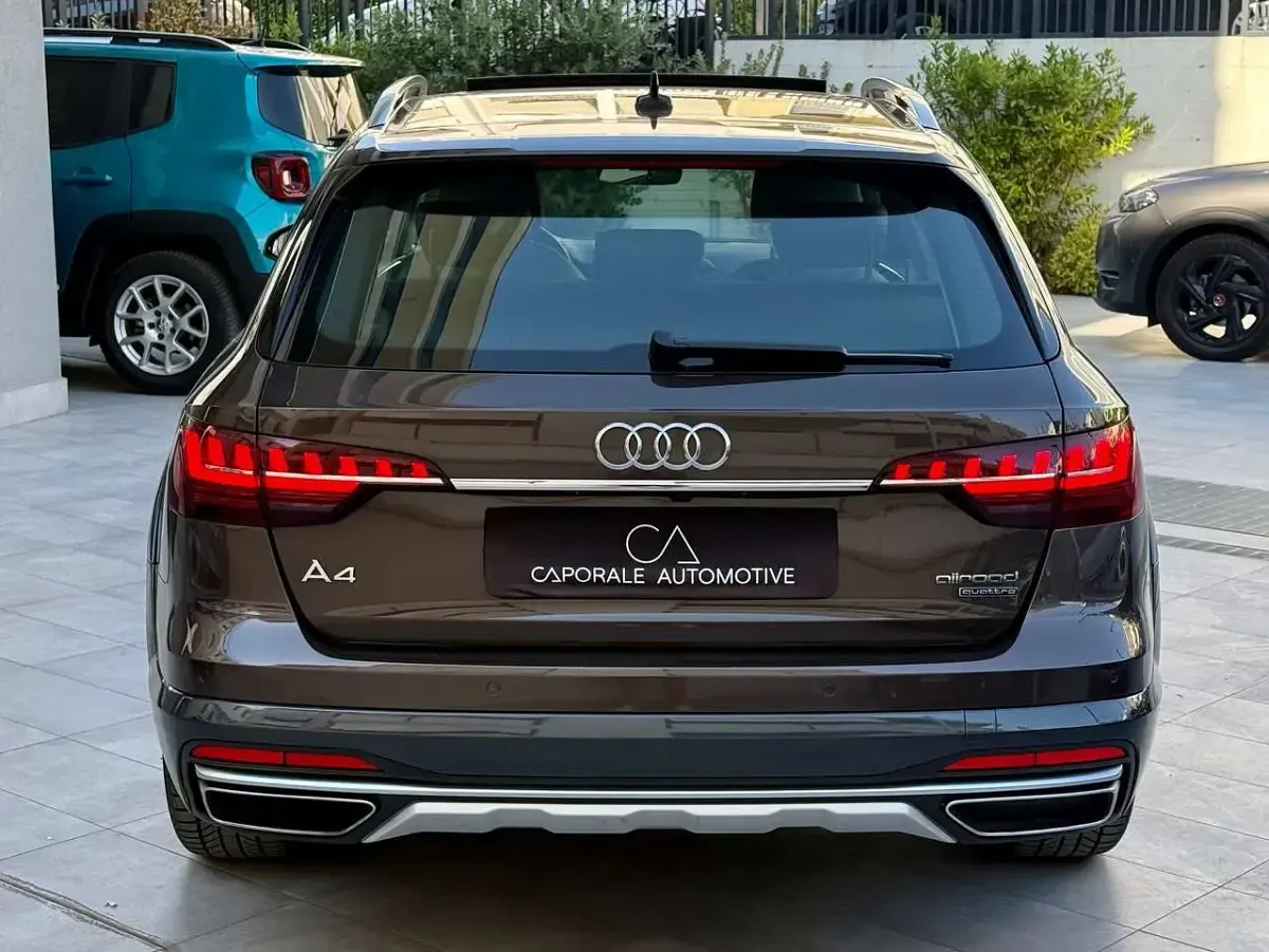 Usata Audi A4 Allroad Ambiente 204 CV (150 kW) 2023 Marrone Station wagon