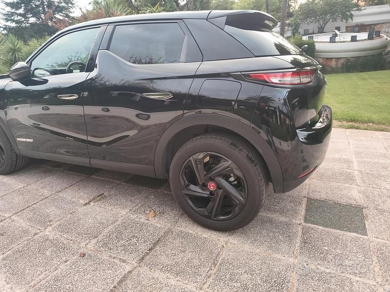 Usado DS Automobiles DS3 Performance Line Plus 131 CV (96 kW) 2022 Negro Familiar