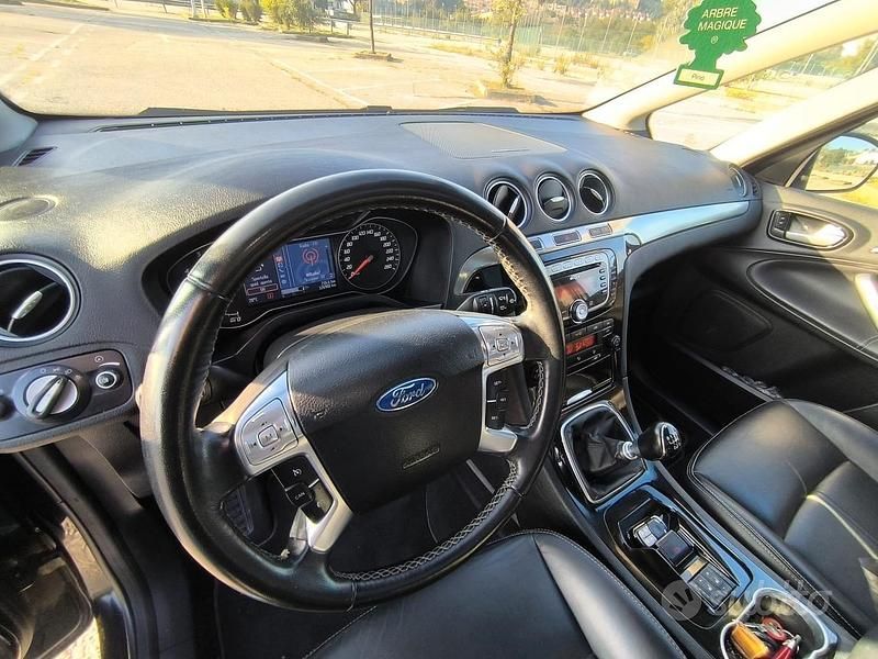 Usata Ford S-MAX 163 CV (119 kW) 2010 Nero Monovolume