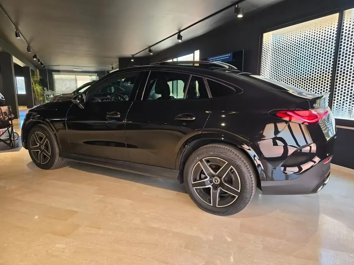 Usata Mercedes GLC220 AMG Line Premium 197 CV (144 kW) 2025 Nero SUV