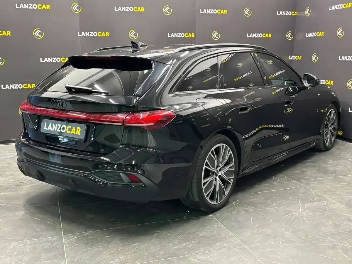 Usata Audi A5 S-Line 204 CV (150 kW) 2025 Nero Station wagon