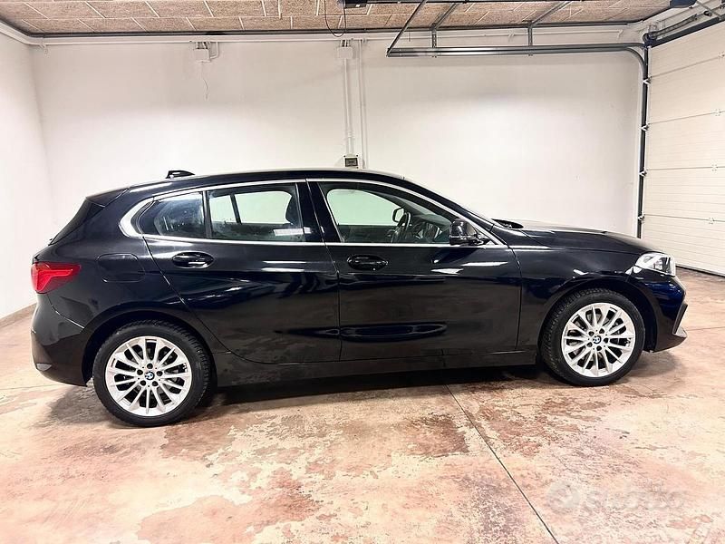 Usata BMW 116 Sport Line 115 CV (84 kW) 2019 Nero Utilitaria